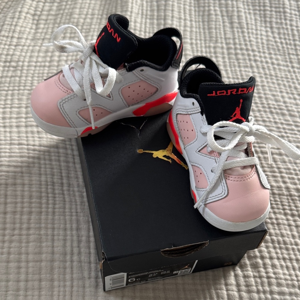 Jordan 6 Retro Low TD, size 6c- pink
